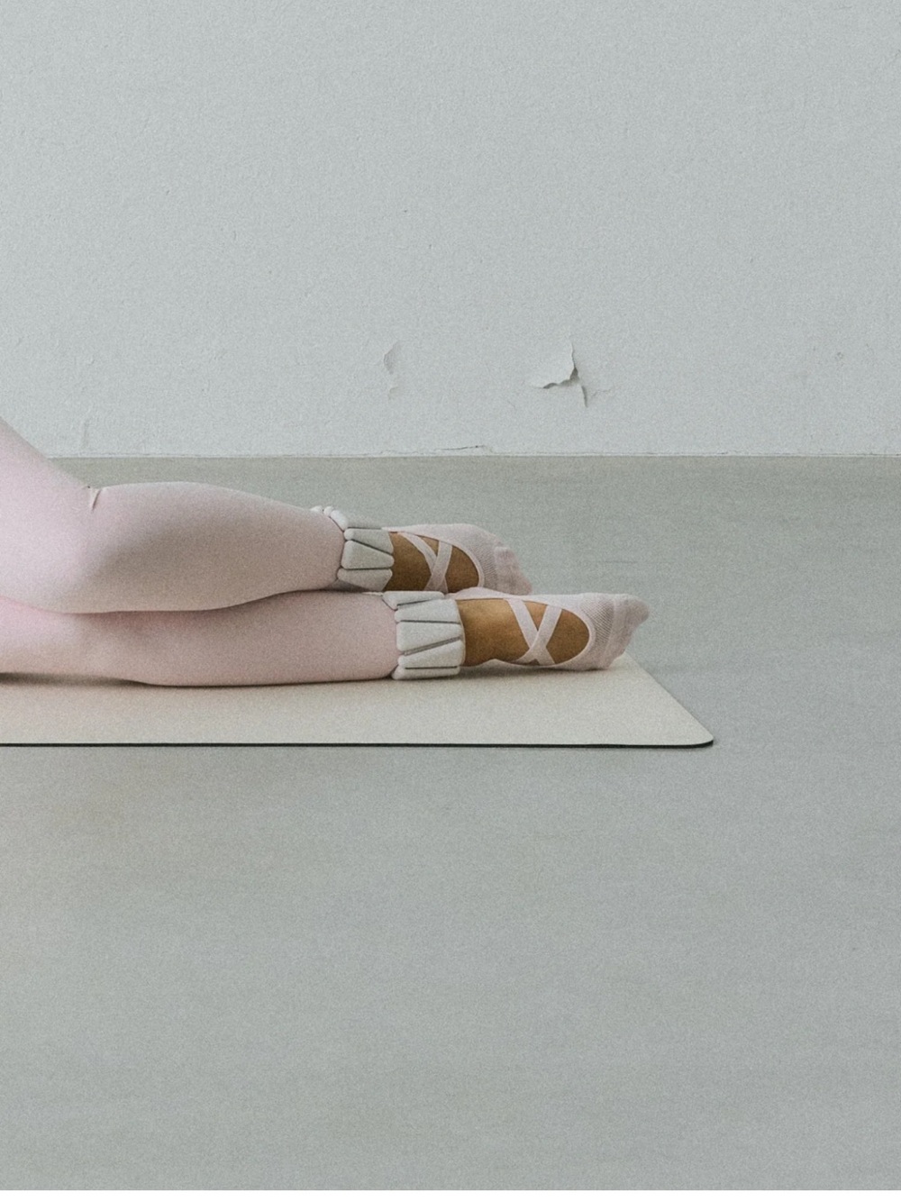 Sisterly Tribe Pilates Grip Socks - Ballet Slipper